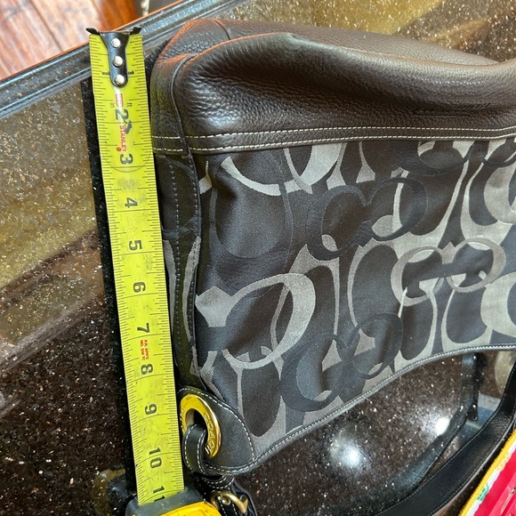 Coach Vintage purse - Picture 2 of 3